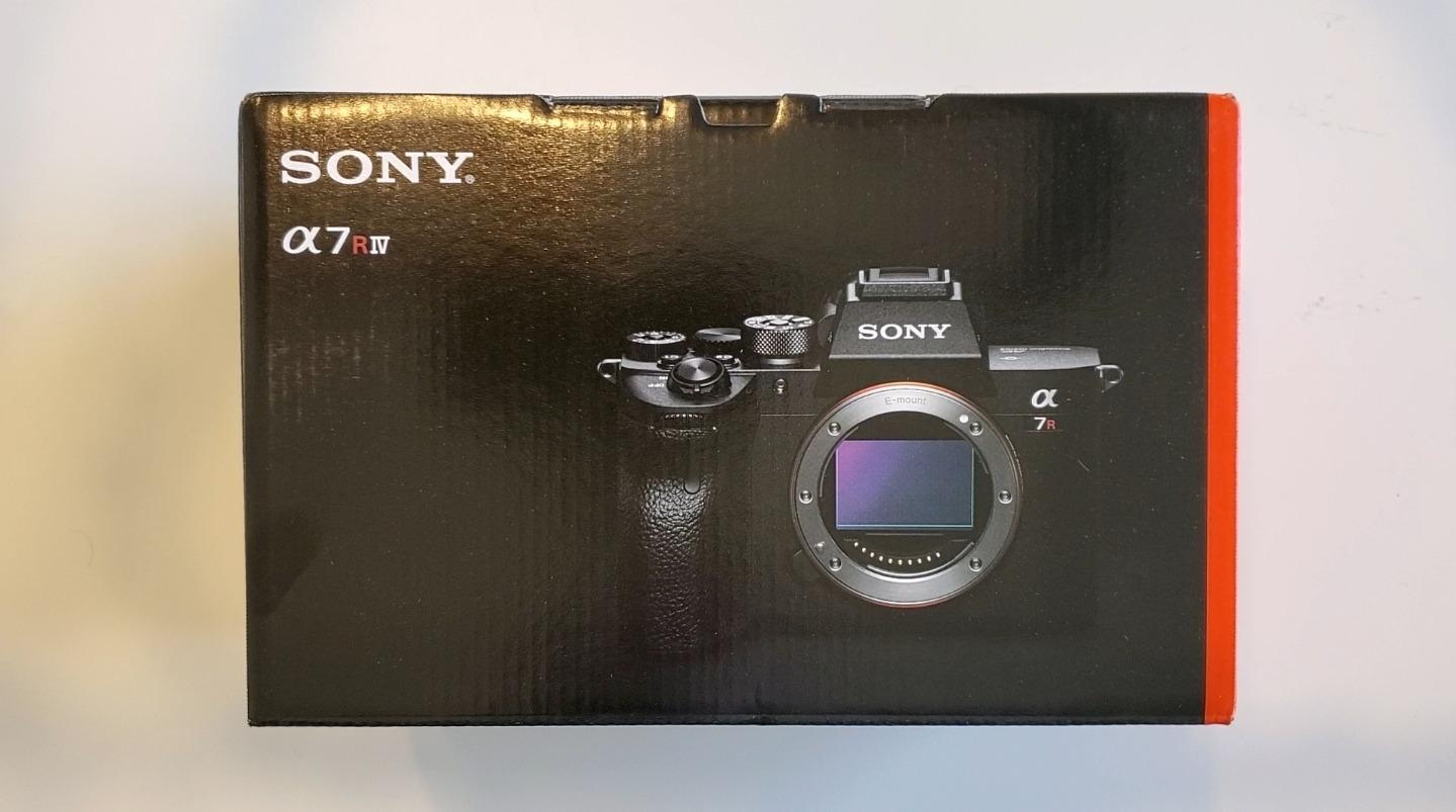 Sony α7R IV Full-frame Mirrorless Interchangeable Lens Camera (ILCE7RM4/B) customer photo 2