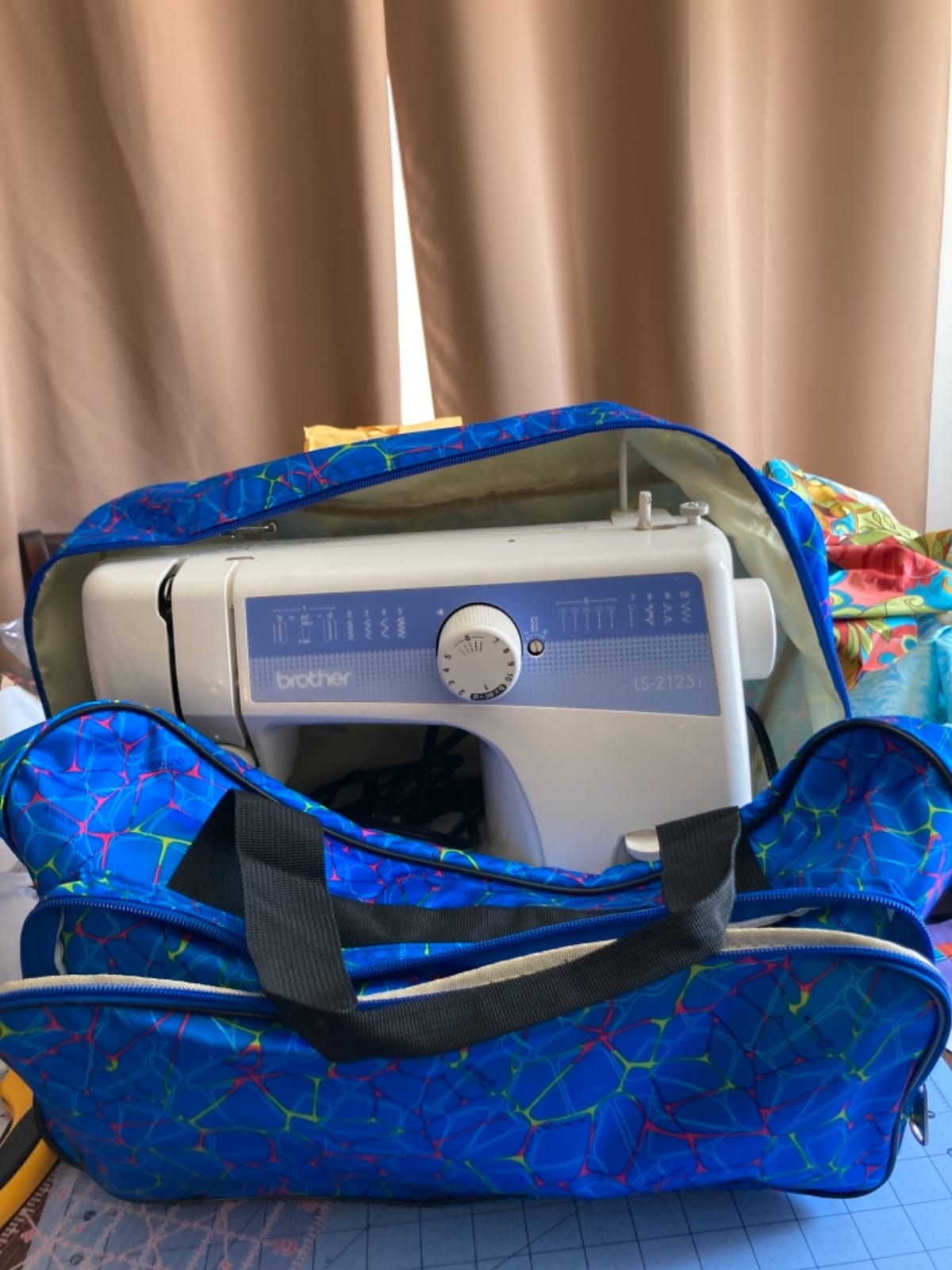 TLBTEK Black Sewing Machine Carrying Case,Universal Canvas Carry Tote Bag,Portable Padded Storage Dust Cover with Pockets for Sewing Machine customer photo 1