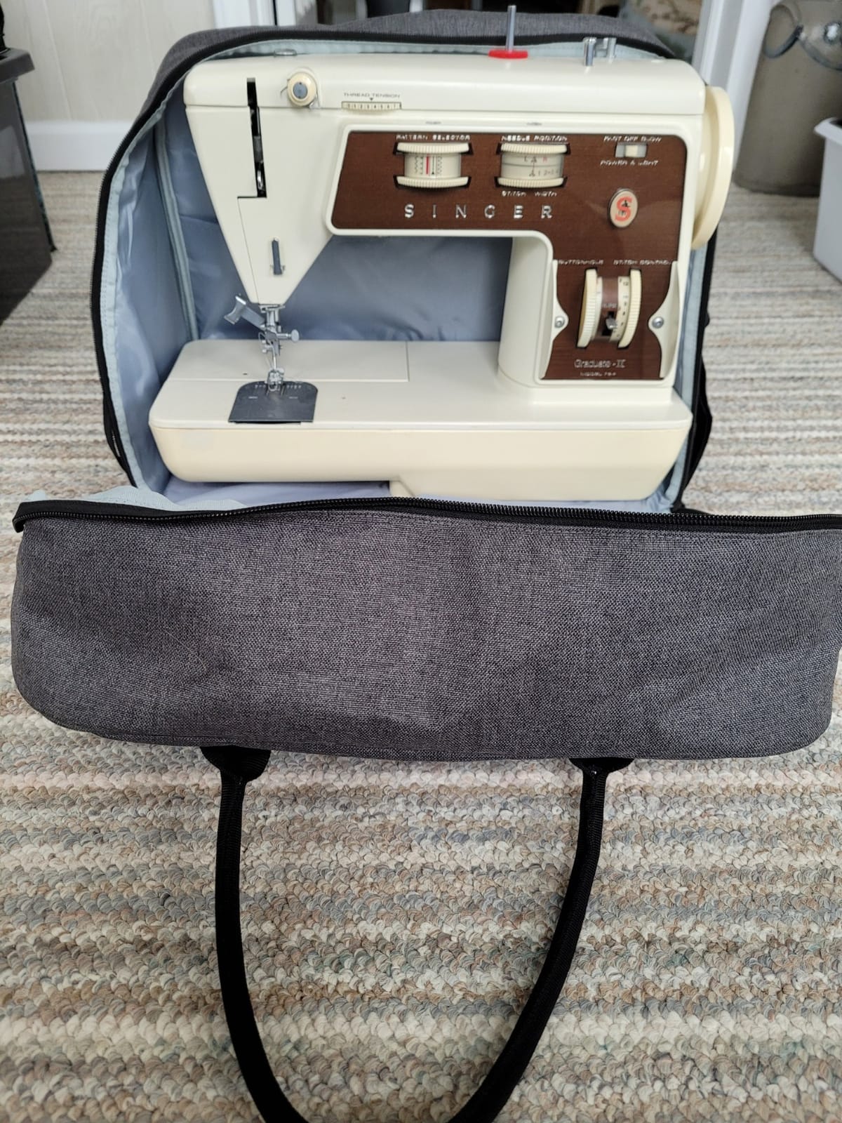 Teamoy Sewing Machine Carrying Case with Bottom Wooden Board Pad, Dandelion customer photo 1