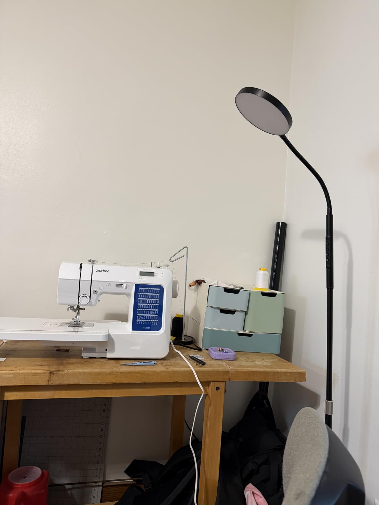 Brother CS7000X Sewing and Quilting Machine LCD Display customer photo 2