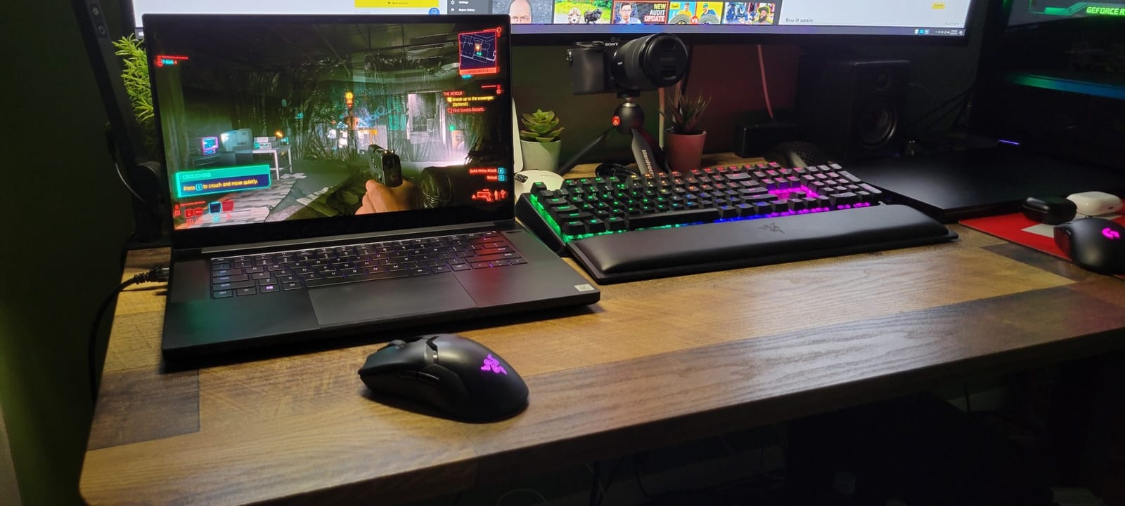 Razer Blade 15 Base Gaming Laptop 2020: Intel Core i7-10750H 6-Core, NVIDIA GeForce RTX 2070 Max-Q,15.6