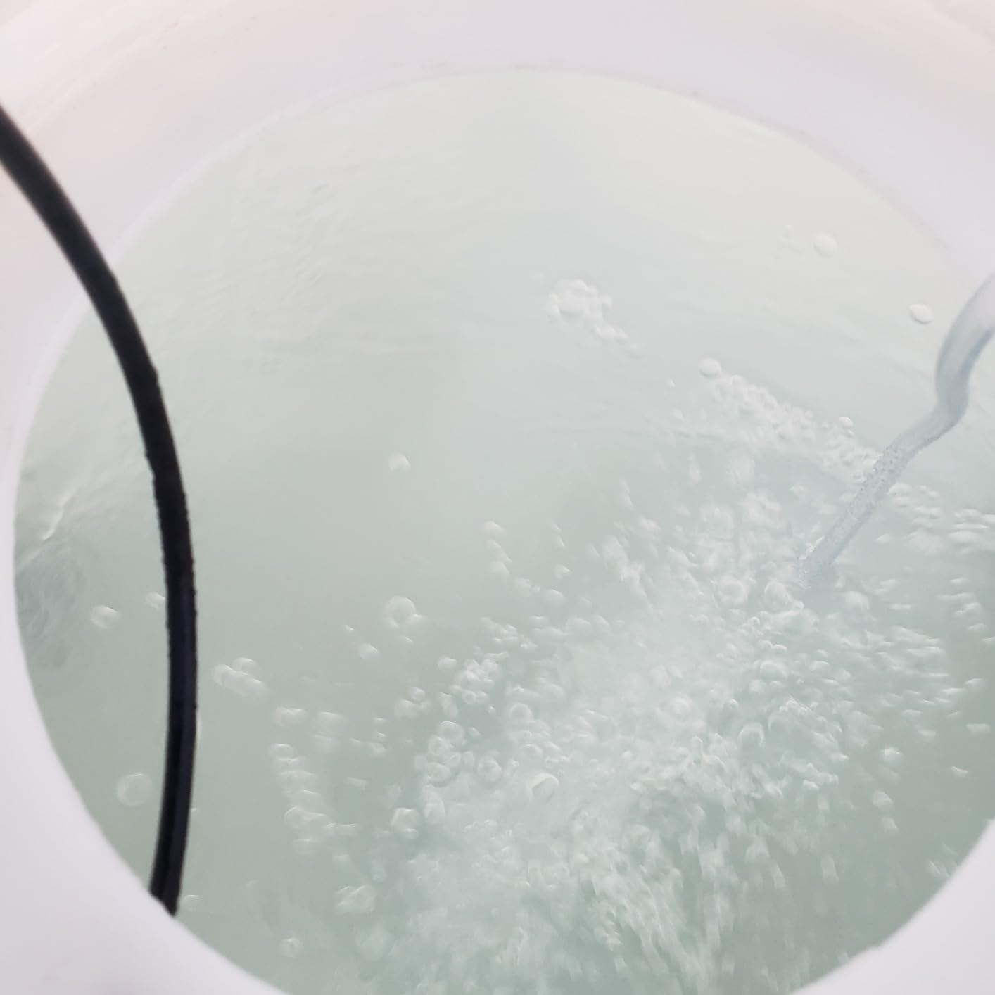 AquaMiracle Aquarium Air Pump Commercial Air Pump with Aluminum Housing, 600/1000/1200/1750GPH Fish Tank Bubbler Pond Aerator for Aquariums, Ponds, Hydroponics customer photo 1