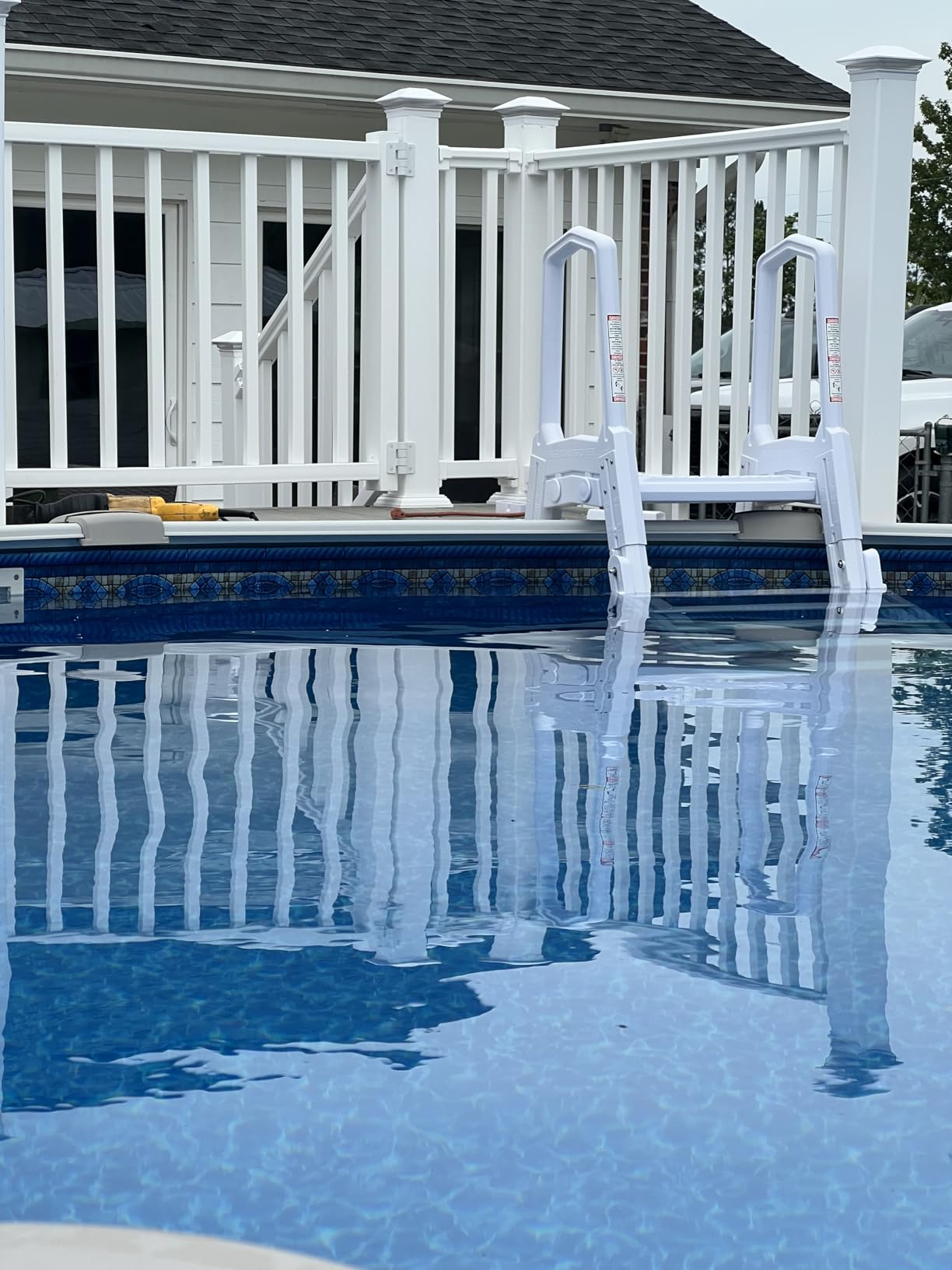 XtremepouwerUS Deluxe Incline Above Ground in-Pool Swimming Pool Ladder Pool Step Adjustable Ladder, White customer photo 1