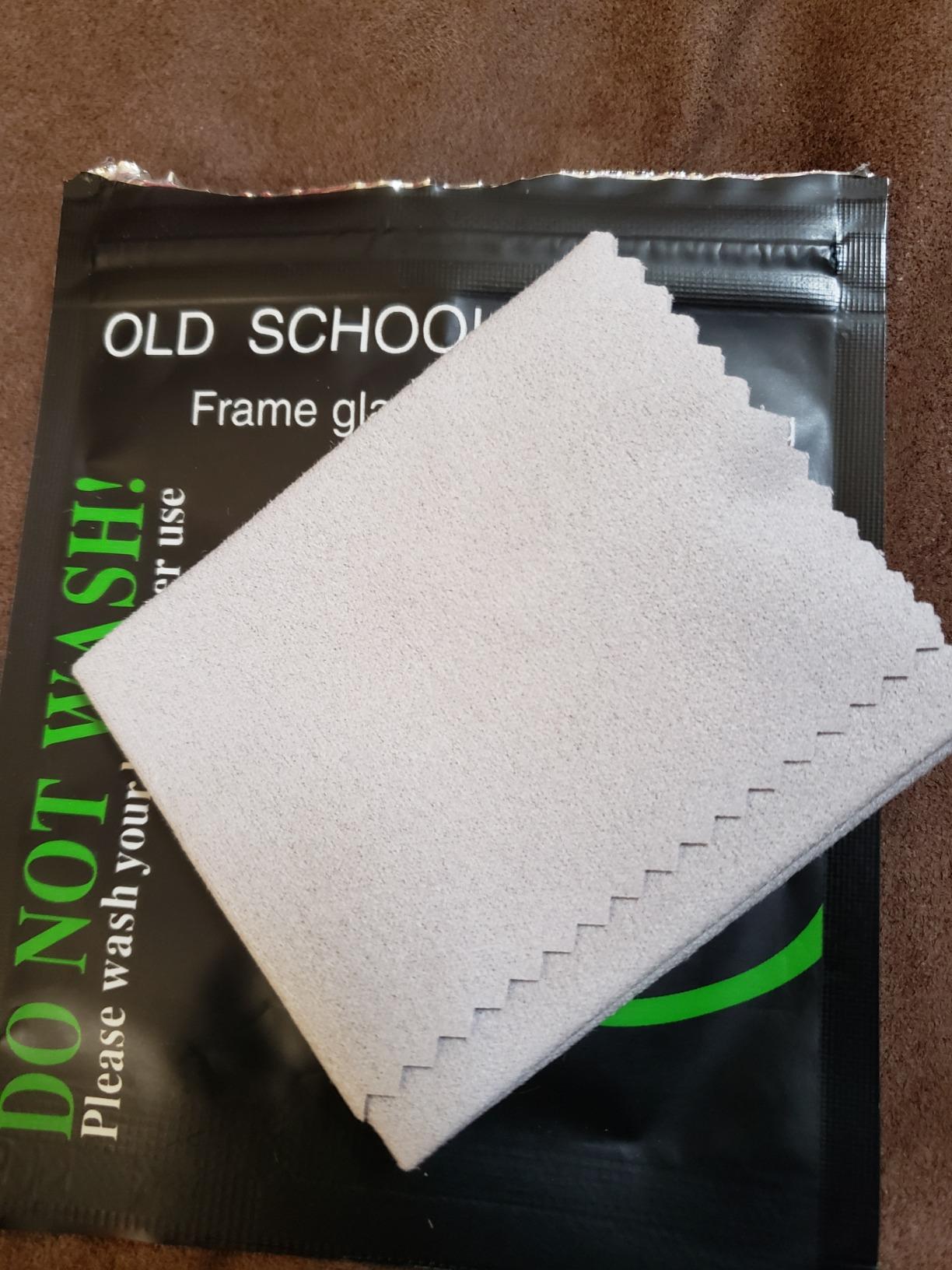 Frienda Anti Fog Wipes Nano Anti Fog Cloth Defog Reusable Cleaning Cloth for Glasses Goggles Motorcycle Helmet Eyeglass Camera Lens (6 Pieces) customer photo 2