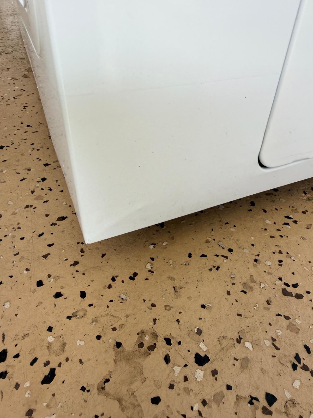 Commercial Cool 5.0 Cu. Ft. Upright Freezer, CCUL50W, White customer photo 1