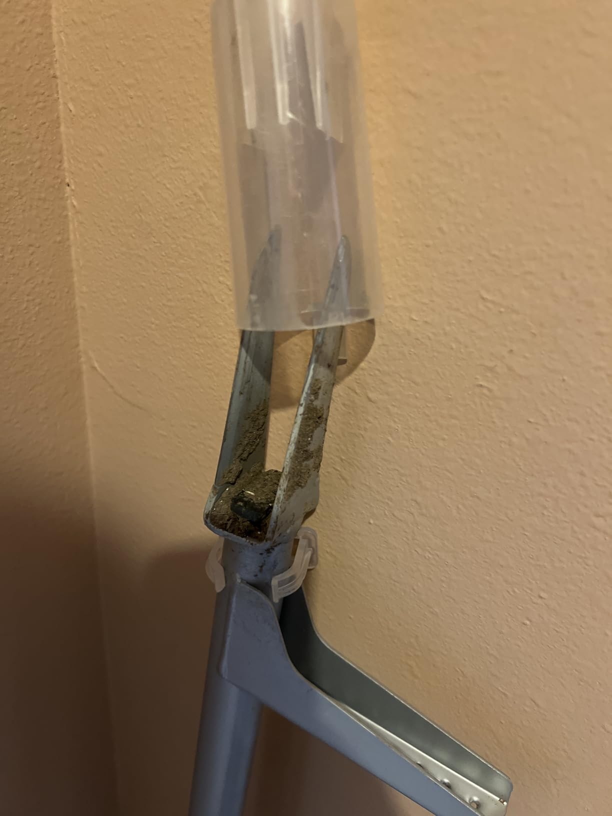 Gardena Stand-Up Weed Puller with Built-in Ejector, Long Handle - 03518 customer photo 1