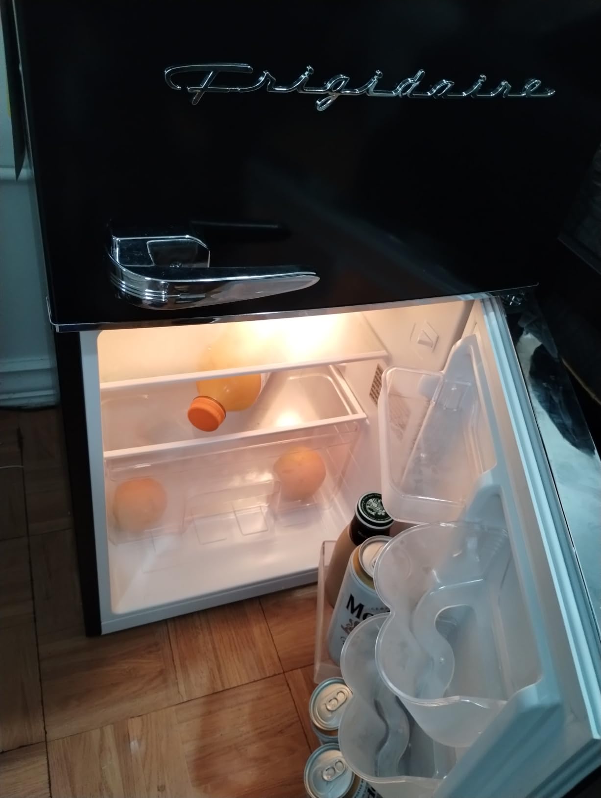 Frigidaire EFR840 Retro Mini Fridge with Freezer & Side Bottle Opener - Small 2 Door Refrigerator for Office Bar or College Dorm Room - 3.2 Cu Ft, Mint customer photo 1