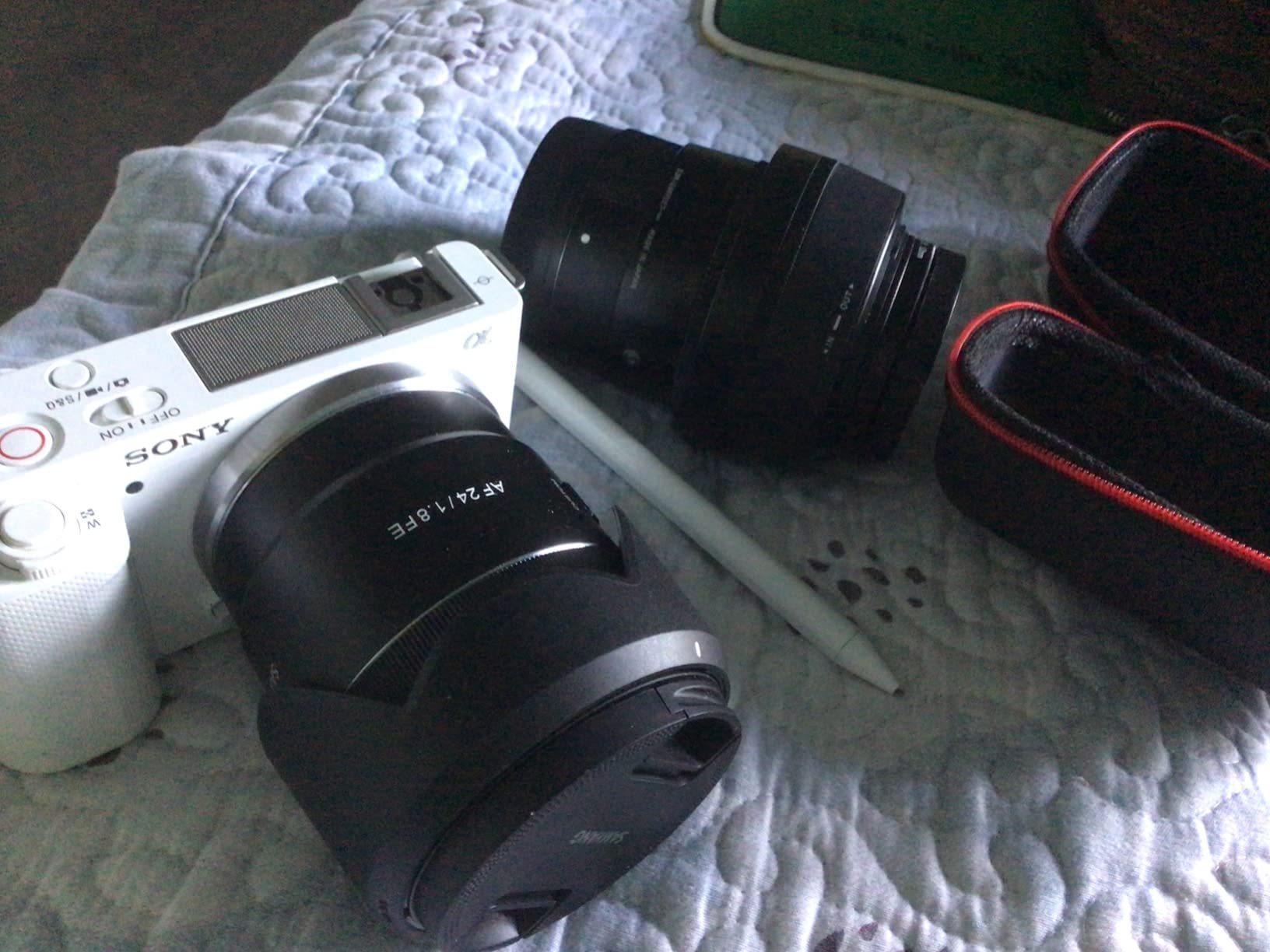 Samyang AF 24mm F1.8 Autofocus Lens for Sony FE customer photo 1