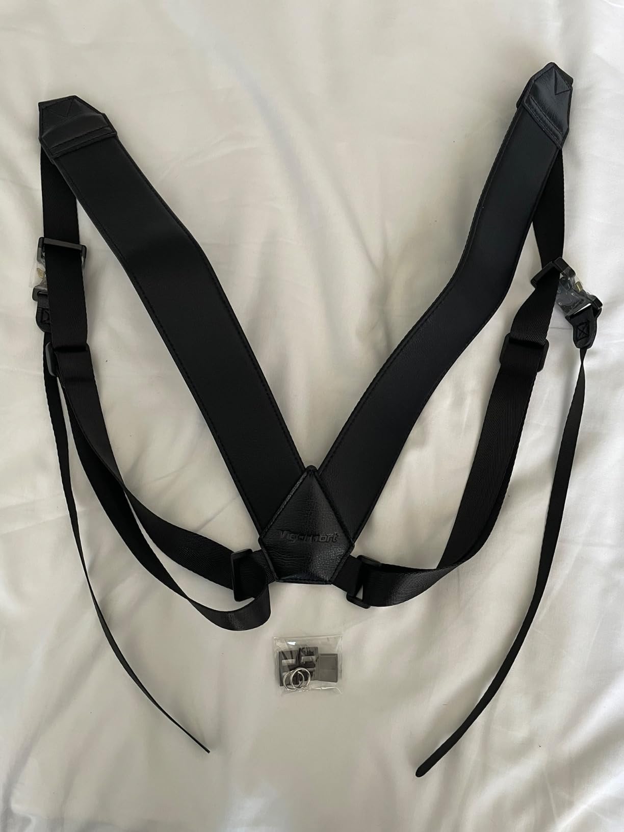 Vigorport Camera Strap, Cross Shoulder Straps, Quick Release Chest Harness customer photo 2