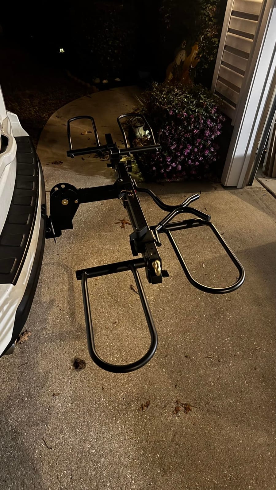 Young Bike Rack Hitch for Car - 200LB 2-Bike Rack Hitch Mount Platform Style Hitch Bike Rack，Smart Tilting & Easy Fold for Car SUV with 2 Inch Receiver，Bike Carrier Fits Up to 5-inch Fat Tire customer photo 1