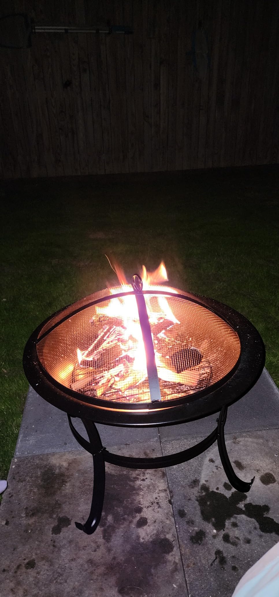Gas One 22 in Outdoor– Wood Burning Fire Pit with Mesh Lid and Fire Picker – Durable Alloy Steel Fire Pits for Outside – Small Fire Pit for Backyard, Porch, Deck, Camping, BBQ customer photo 2