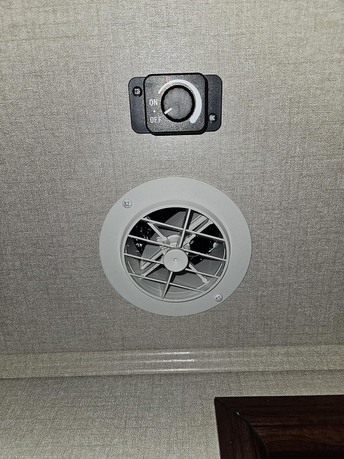 Toolazy 4 Inch Inline Duct Fan 214 CFM, Vent Booster Exhaust Fan with 0-100% Variable Speed Controller, EC Motor 27 dBA Quiet Ventilation Fan for Grow Tent, HVAC, Basement, Bathroom, Crawl Space customer photo 1