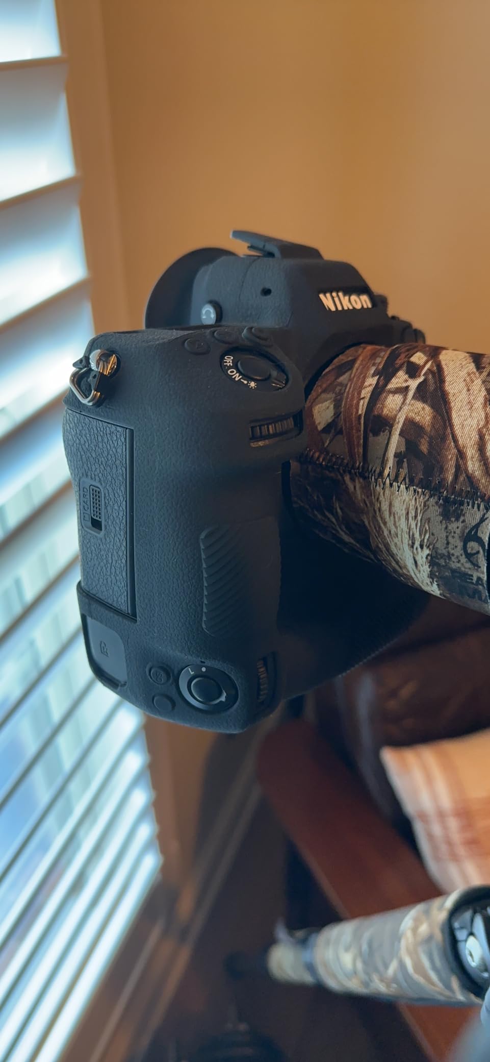 easyCover - Silicone camera case - Protection for your camera Nikon Z9 - Black customer photo 2