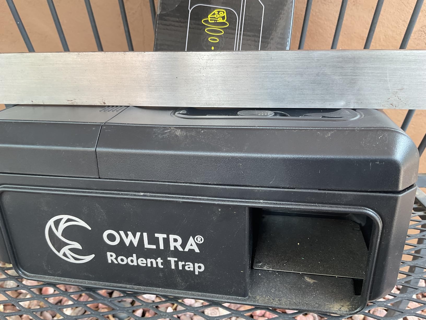OWLTRA 1 Pack OW-7 in-/Outdoor Electric Rodent Trap, Instant Eliminate Rodent Zapper with Waterproof Cover, Sound & Light Alarm, and Batteries or USB Power Source, Waterproof Grade IPX4, Black customer photo 1