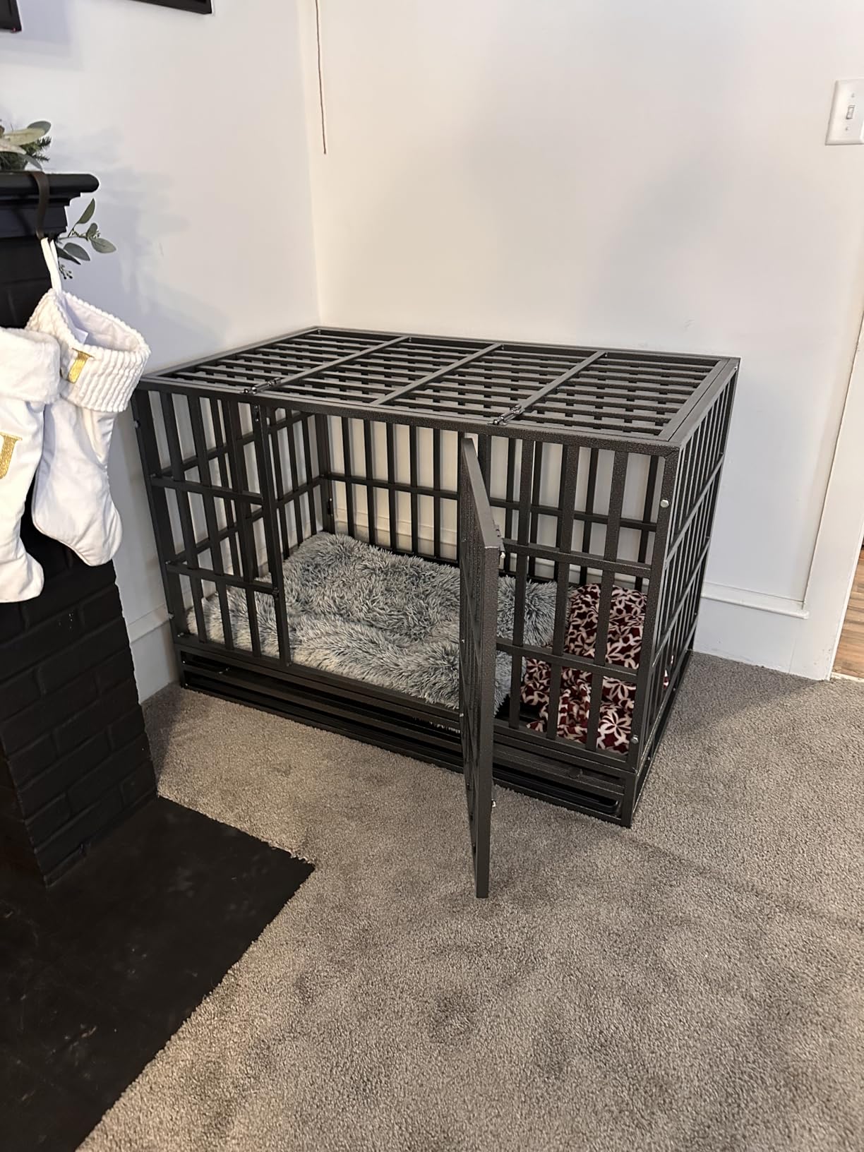 48 Inch Heavy Duty Dog Crate Kennel with Wheels, High Anxiety Indestructible Dog Crates for Large Dogs, XL XXL Extra Large Dog Crate with Removable Plastic Tray, Two Locks (Black, Square) customer photo 2