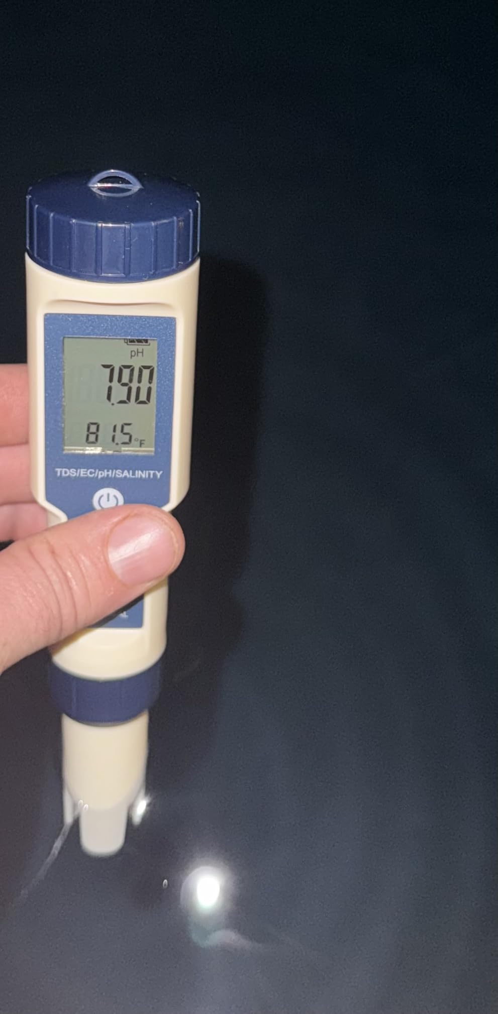 Pool Salt Tester & PH Meter, Hofun Digital Salinity Meter and PH Tester for Aquarium and Pool Saltwater Water, 5 in 1 Salinity PH Temp EC and TDS Meter, Aquarium Swimming Pool Hot Tub, Multiparameter customer photo 2