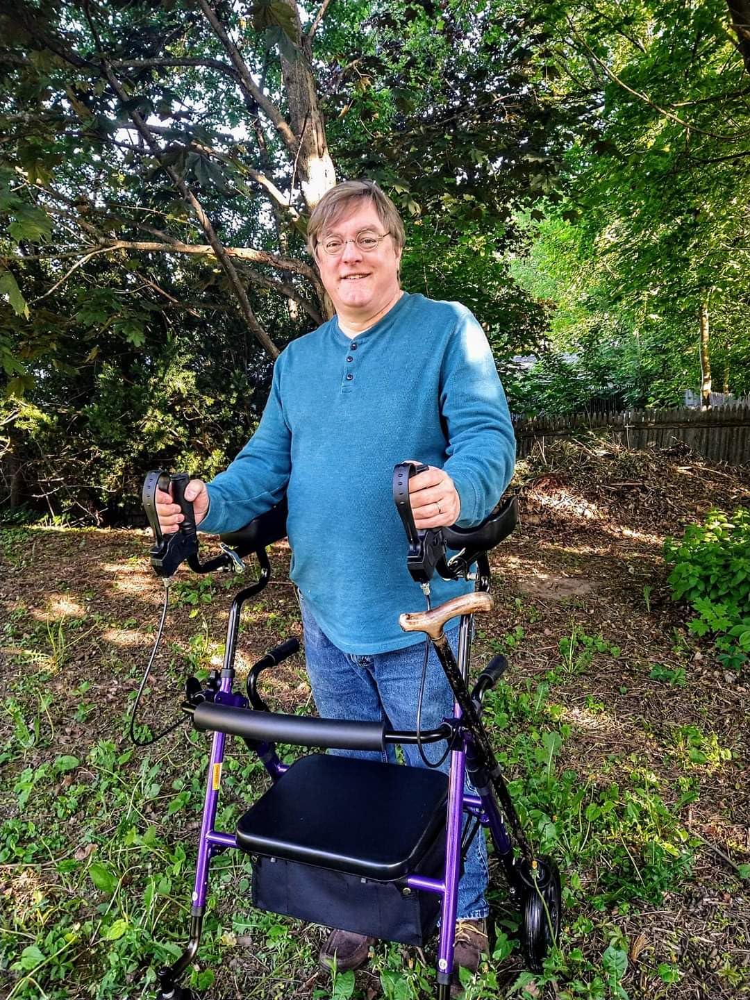 ELENKER All-Terrain Upright Rollator Walker, Stand Up Rolling Walker with 10’’Big PU Wheels and Adjustable Padded Armrests for Seniors from 4’8”to 6'4”, Red customer photo 2