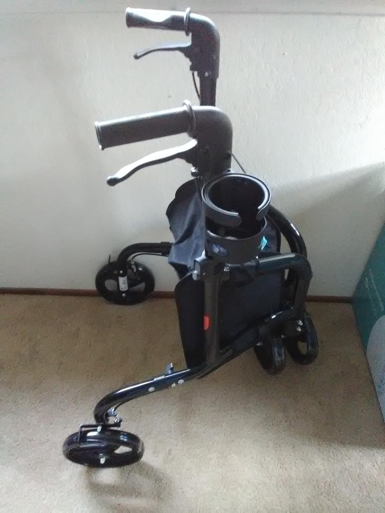 Helavo 3 Wheel Walker with Double Front Wheels, Narrow Walker for Seniors customer photo 2