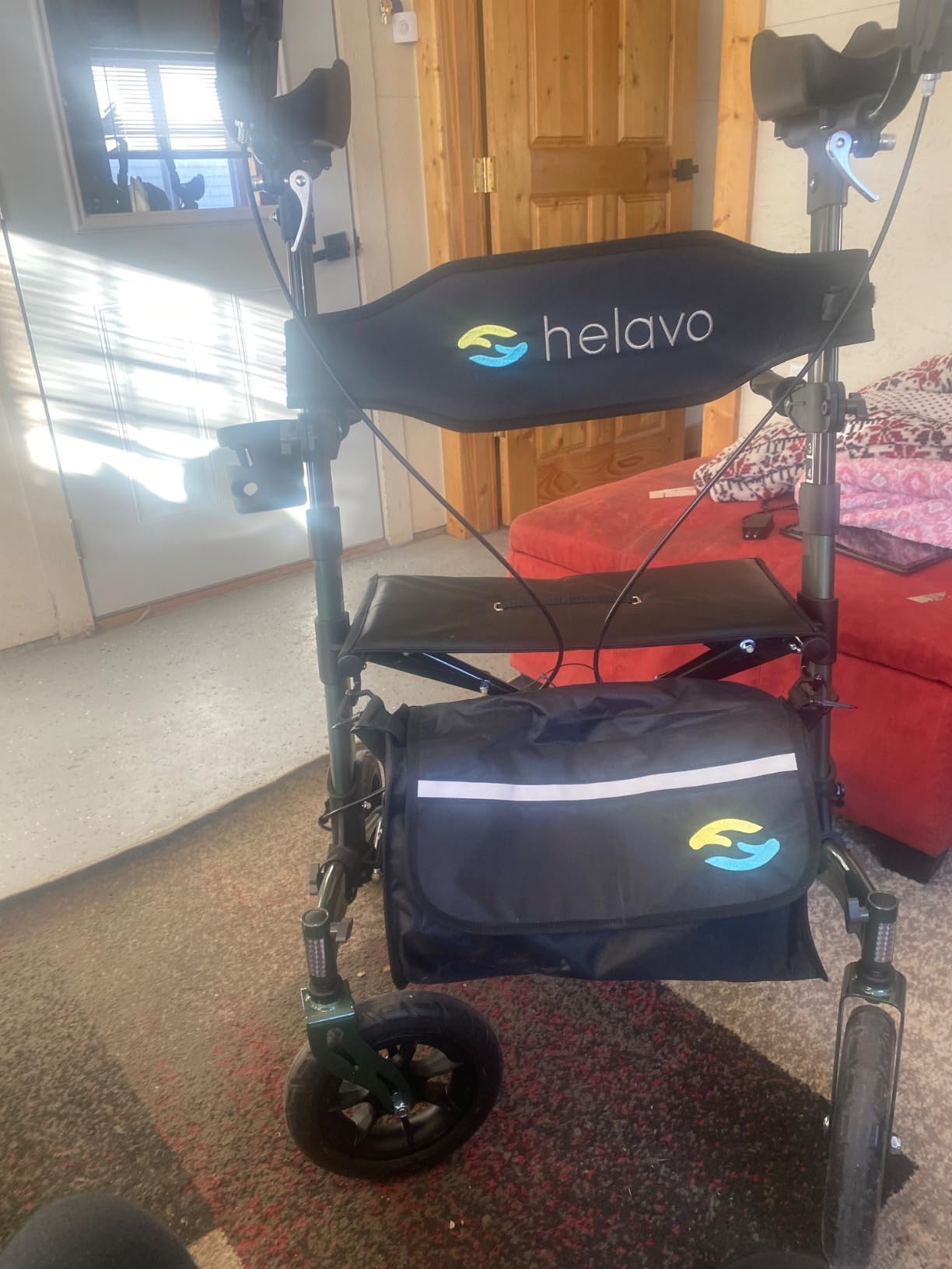 Helavo Upright Walker with Seat, Foldable Stand Up Walker with Rubber Tires customer photo 1