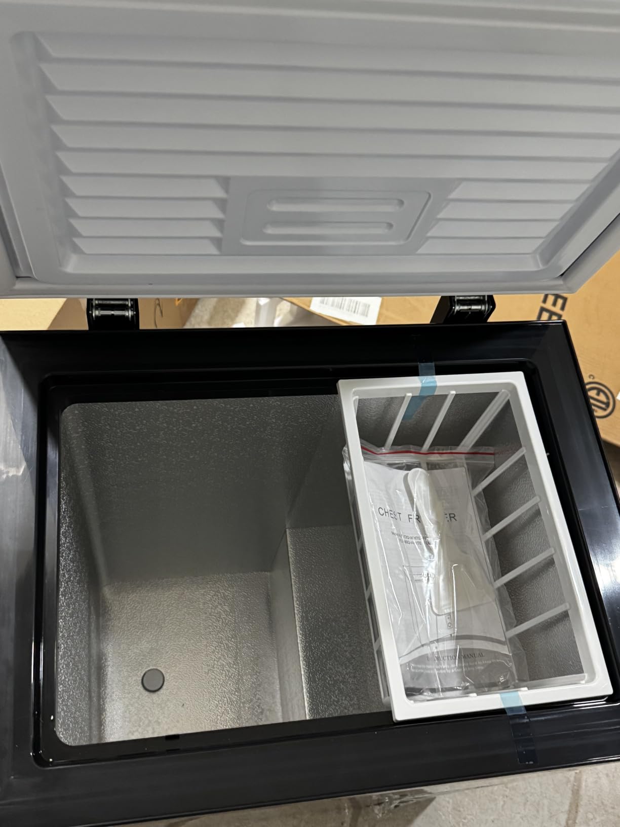Chest Freezer 5.0 cu.ft Mini Compact Deep Freezer Top Door White customer photo 1