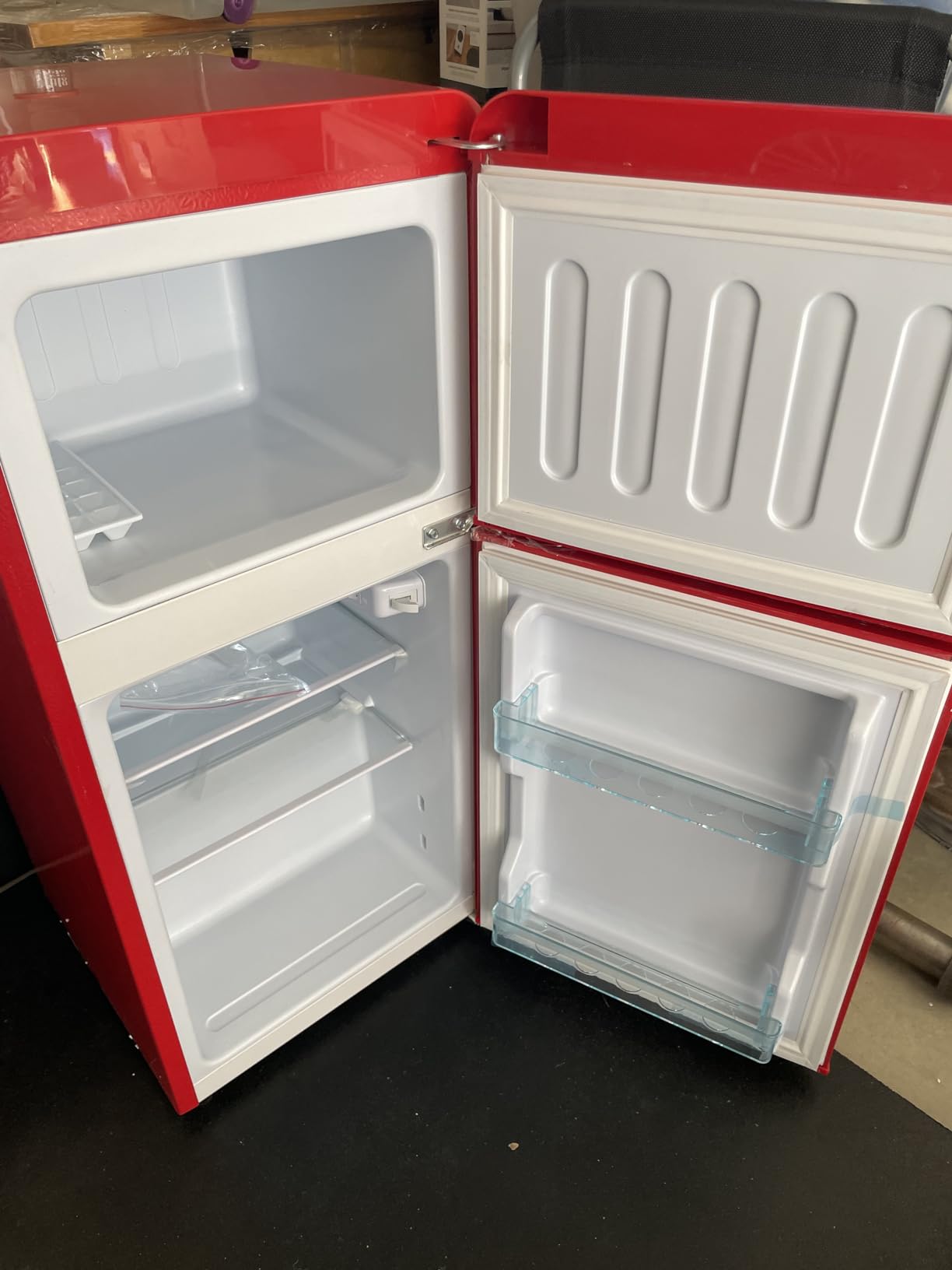 Retro Refrigerator with Freezer 3.5 Cu.Ft Top-Freezer Mini Fridge Cream customer photo 2