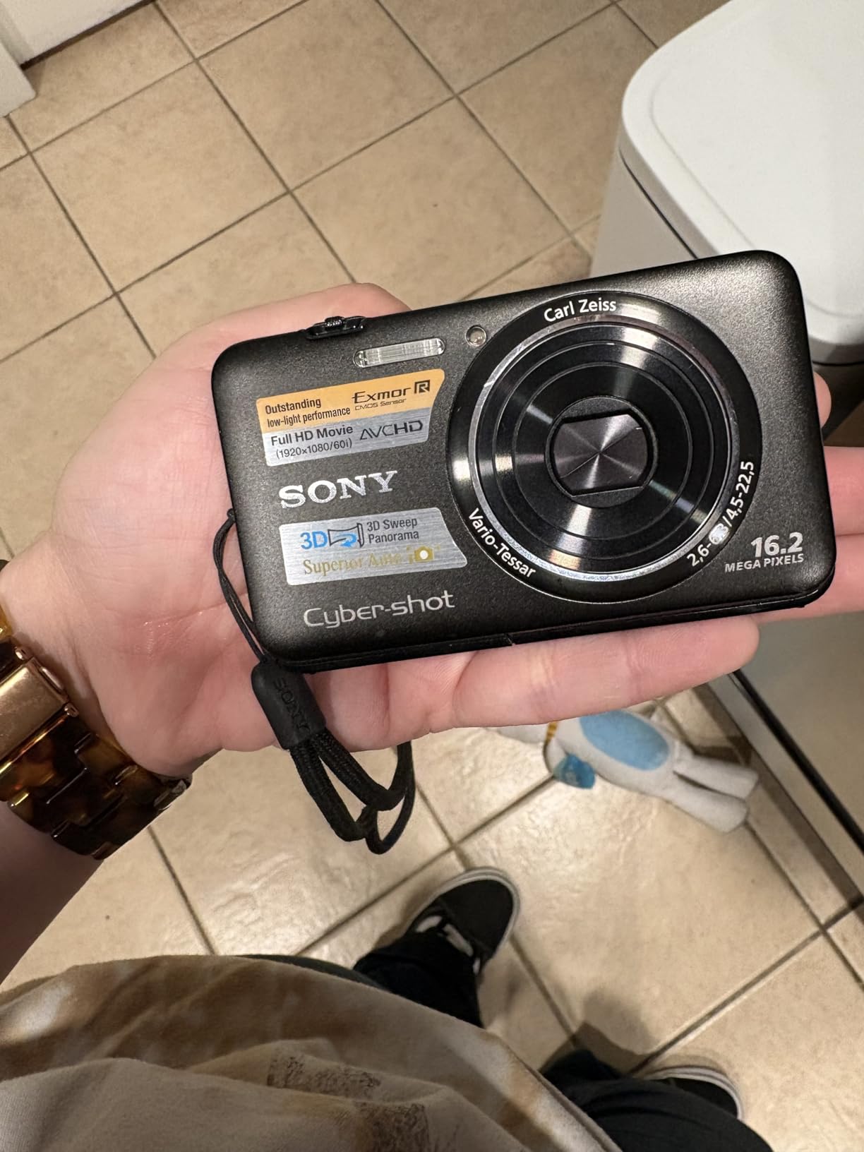 Sony ZV-1 II Premium Compact Digital Camera 4K Video - White customer photo 2