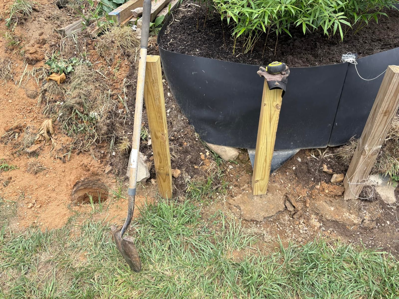VEVOR Post Hole Digger, 43cc 1250W Auger Earth Digger, Gas-Powered (Fuel) customer photo 2