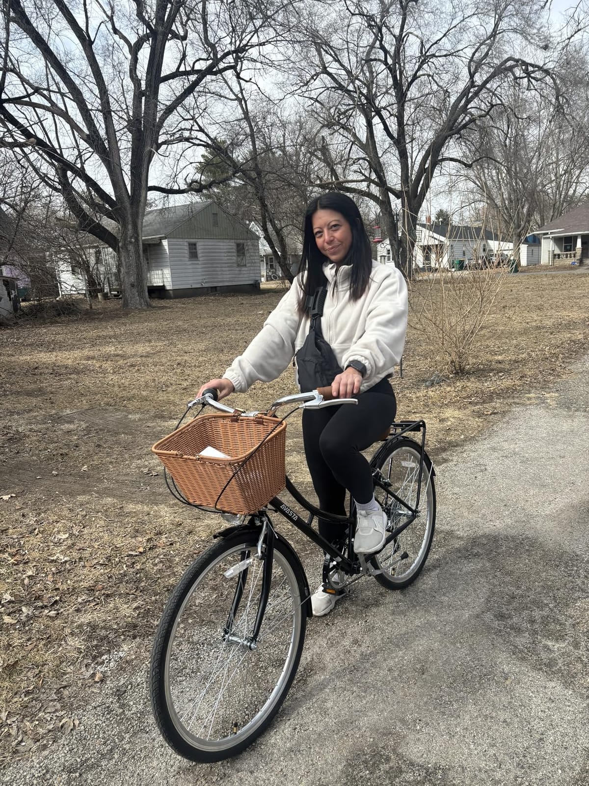 AVASTA Vela 26 Inch High Tensile Steel Frame Women Female Hybrid Bike customer photo 2