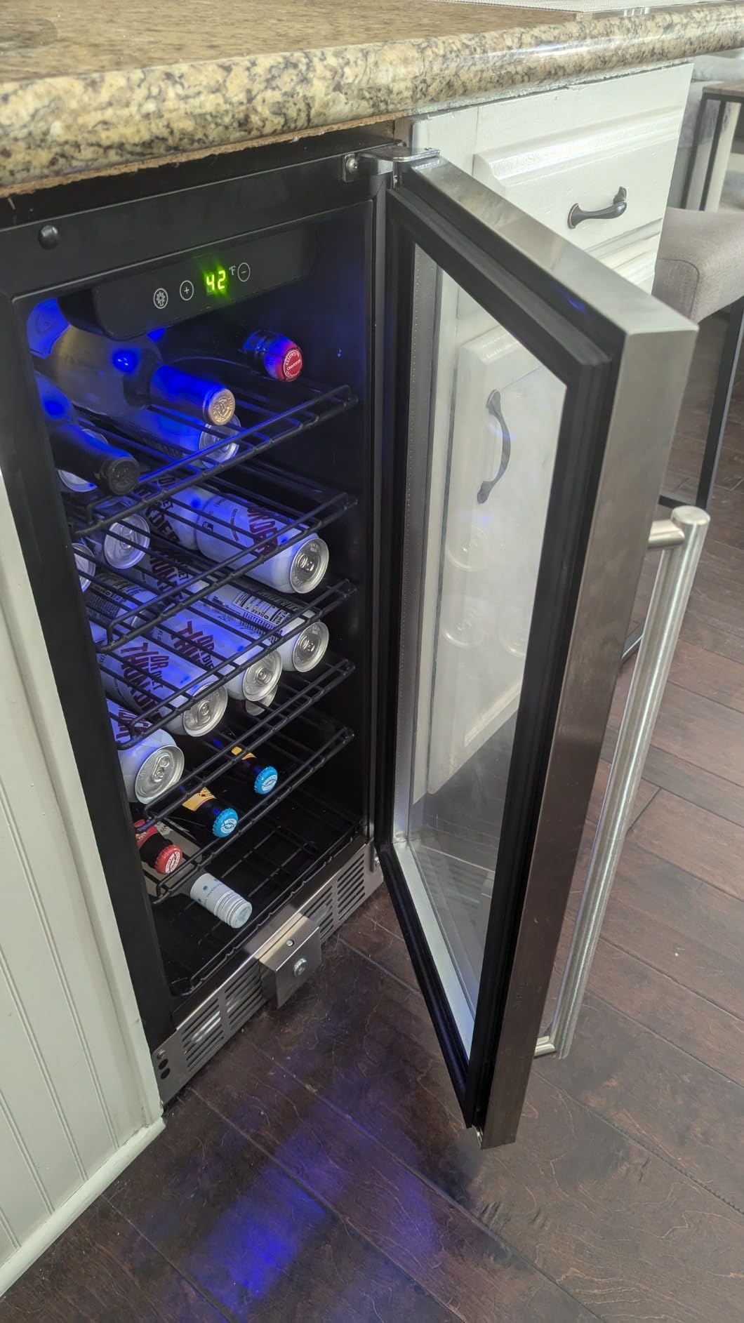 EUHOMY 15 Inch Beverage Refrigerator, 127 Can Under Counter Refrigerator customer photo 1