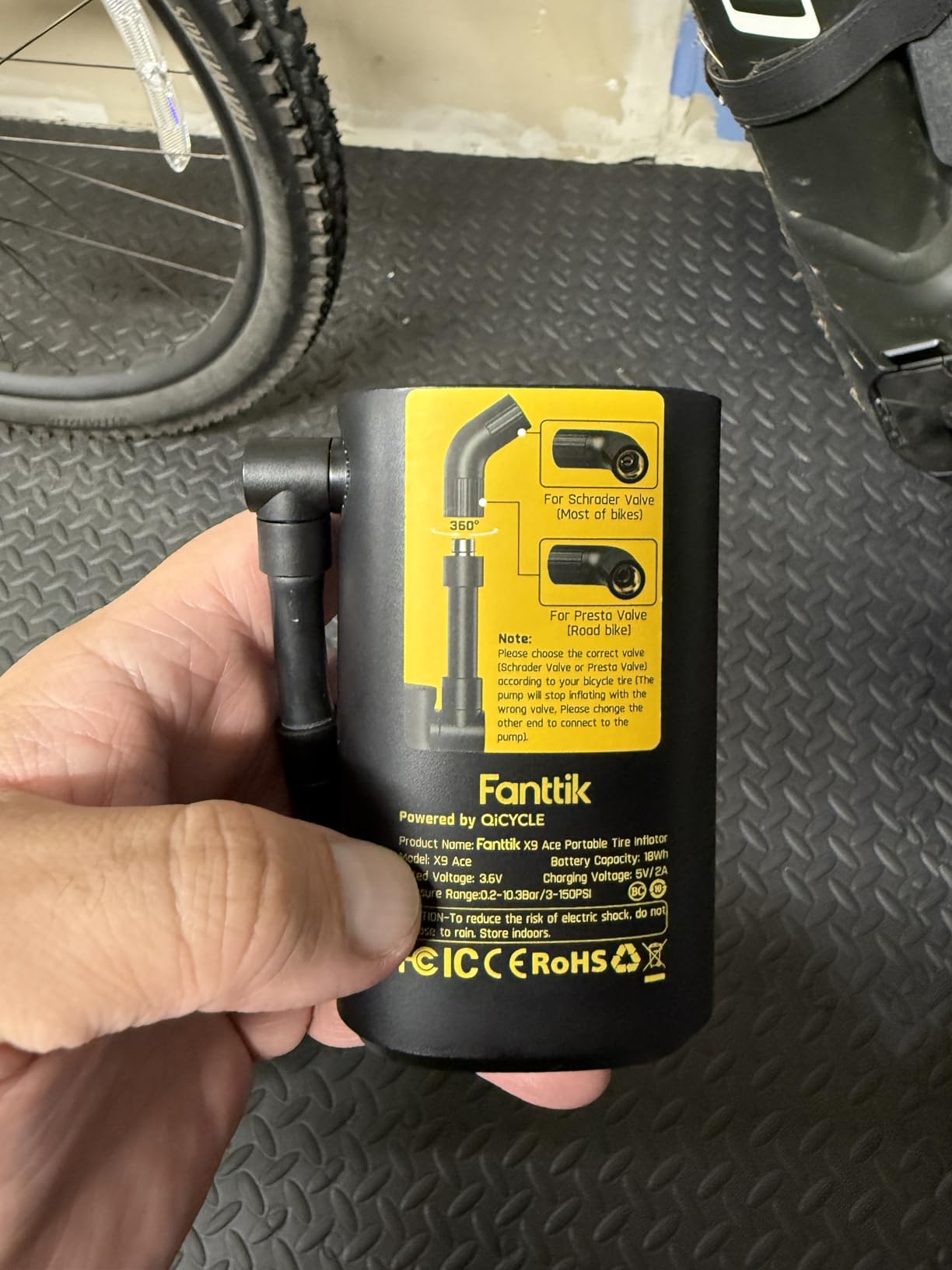 Fanttik X9 Ace Mini Electric Bike Pump, 150PSI, 32s Inflate, Auto Stop customer photo 1