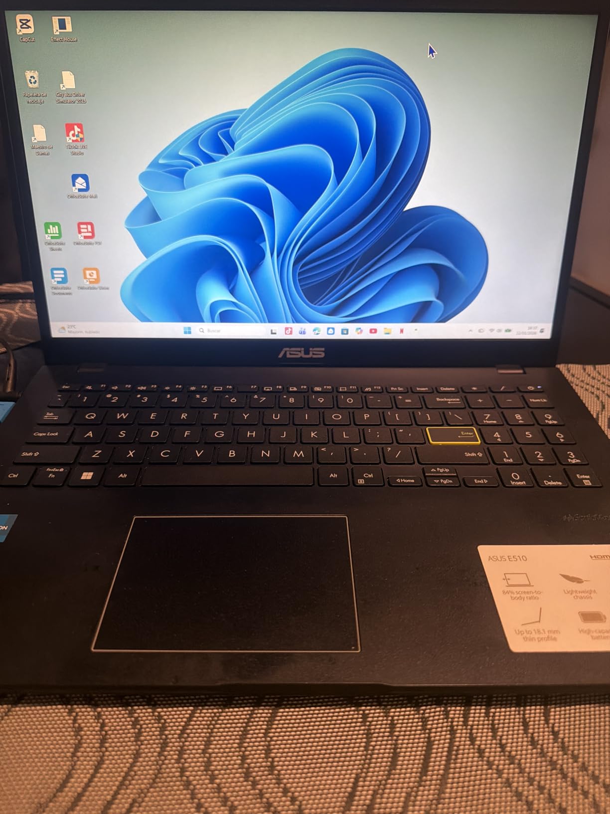 ASUS 15.6” Vivobook Go Slim Laptop, Thin & Portable for Student Study, Intel Dual Core N4500, 4GB RAM, 128GB SSD, Windows 11, Star Black, L510KA-ES04 customer photo 1