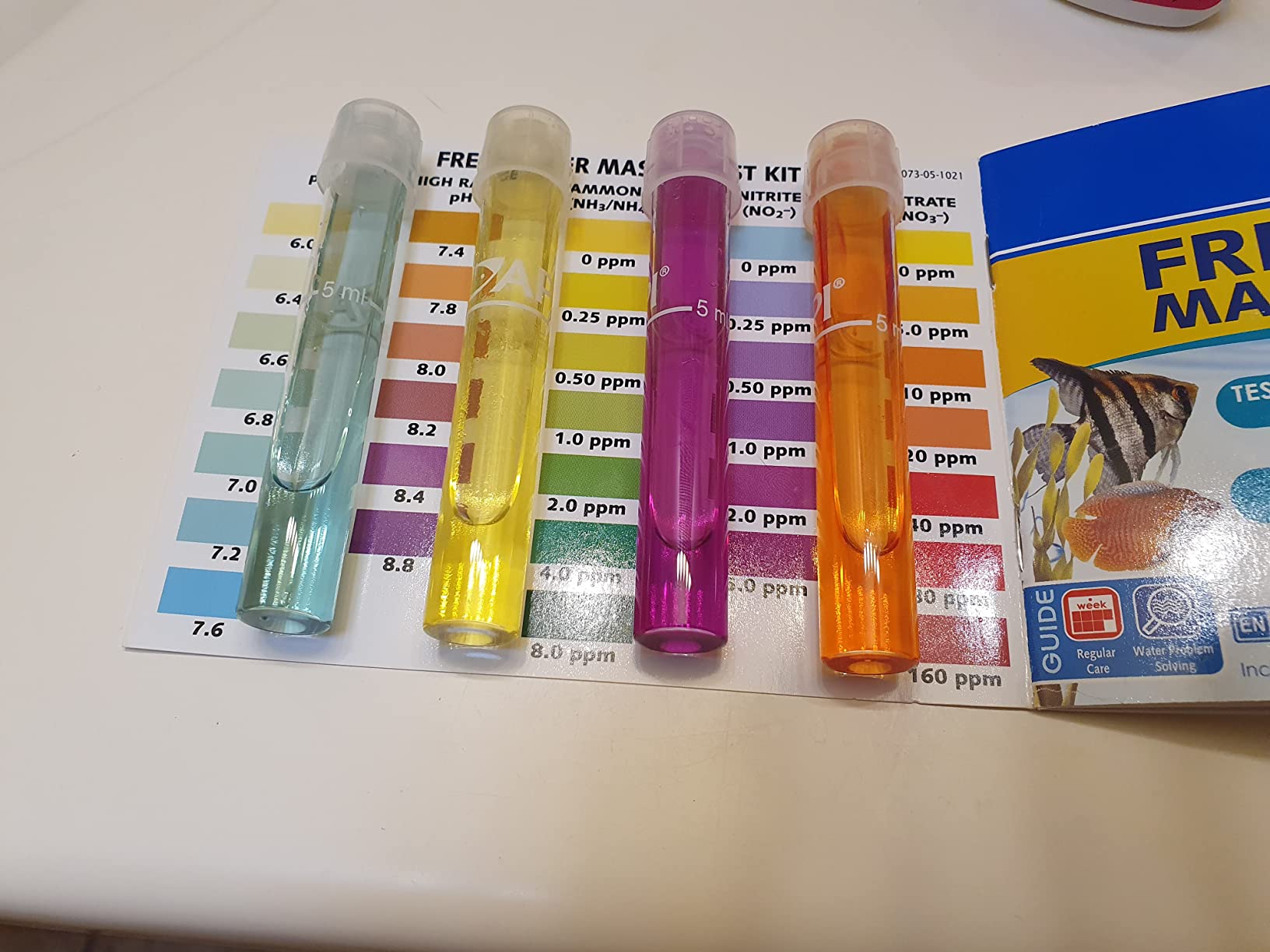 Salt-Water Pool Test Strips Kit: 125 Counts 8-in-1 for Salt Water Pool Testing Kit, Salt Pool Test Strips for Hot Tub Spa Testing Salt Chlorine pH and More customer photo 1