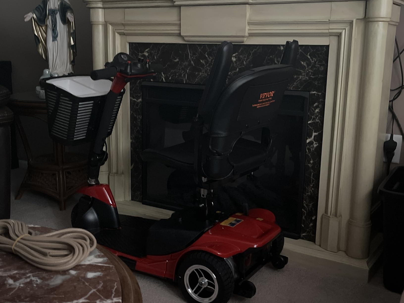 VEVOR 2025 Upgraded 3 Wheel Folding Mobility Scooter for Adults & Seniors,Electric Powered Mobility Scooter & 12 Mile Long Range, All Terrain Travel Wheelchair with 9° Climbing, 265lb Capacity customer photo 2