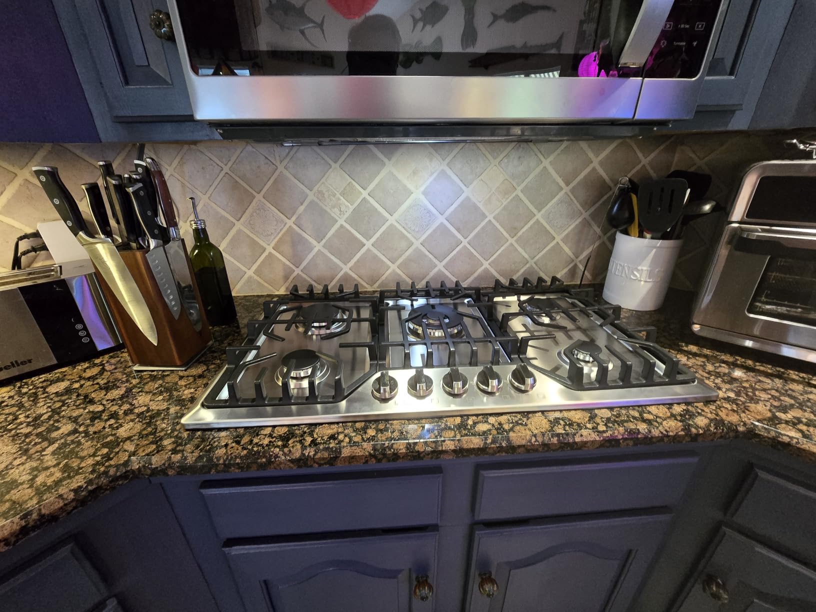 36 inch Gas Cooktop with Grill/Griddle, Gas Stove Top with 5 Italy Sabaf Sealed Burners, Max 48,300 BTU Built-in Propane Stove, 304 Stainless Steel Propane Cooktop, NG/LPG Convertible, CSA Certified customer photo 2