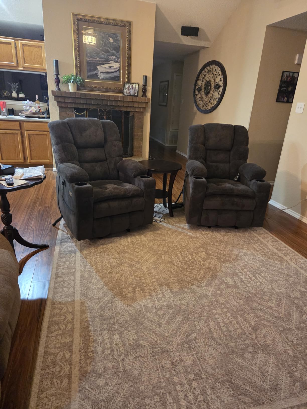 MCombo 3 Motor Lay Flat Power Lift Recliner for Elderly R7635 (Large-Wide) customer photo 1