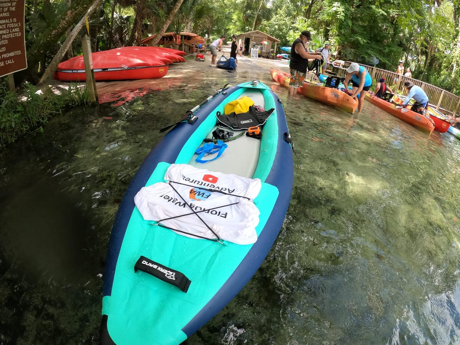 TIGERXBANG 13.8'x37.8''x9.4'' Inflatable 2 Person Kayak, Touring Boat for Adults/Youth, Kayak Set with Removable Seat, Double Paddles, Foot Pedals, Hand Pump and Multifunctional Accessories customer photo 1