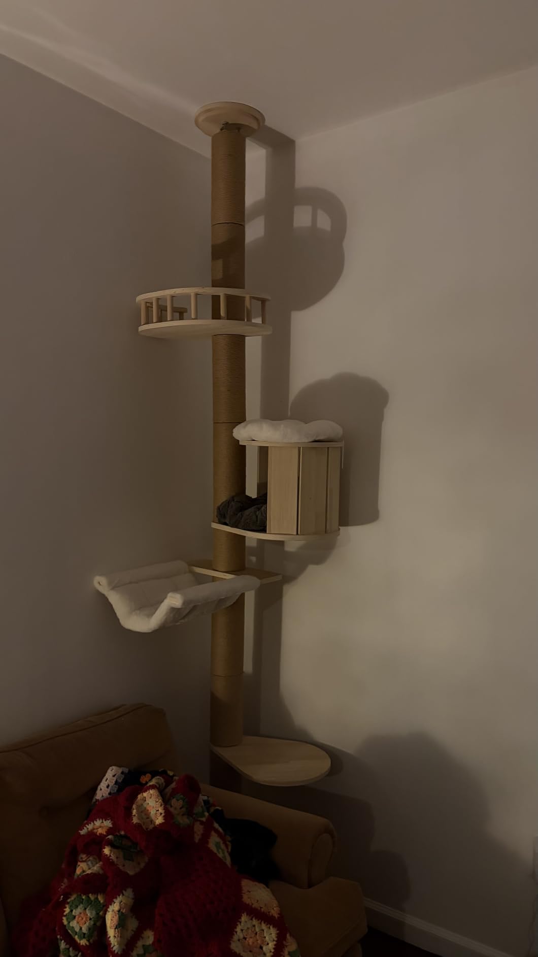 Aechonow 10.2ft Floor to Ceiling Cat Tree for Large Cats, Tall Cat Tower customer photo 2