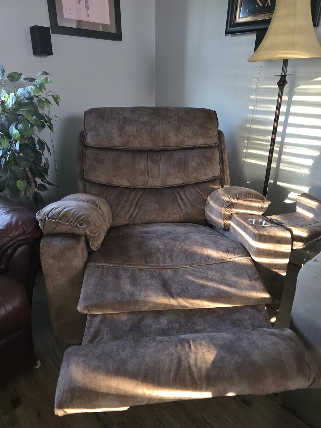 JIKFRIMA 27in Extra Wide Power Lift Recliner Chair for Big Tall Elderly customer photo 2