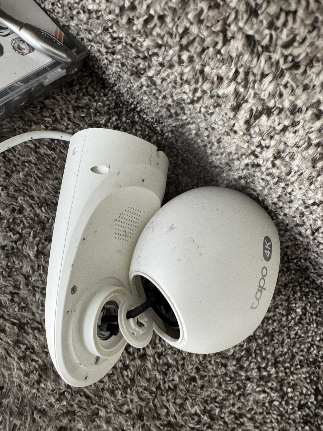 Tapo 4K Wired Pan/Tilt Outdoor Security Camera, C560WS, 360° View customer photo 1