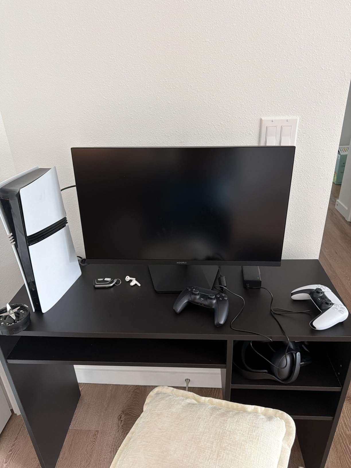 KOORUI 24 Inch 1440P Gaming Monitor, 180Hz Fast IPS, 1ms, HDR400, G2421V customer photo 1