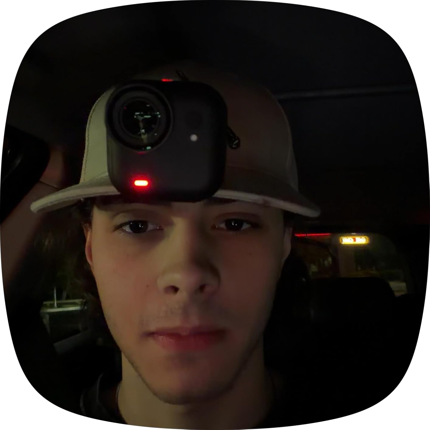 Insta360 GO Ultra - Small 4K Vlogging Camera, Hands-Free, POV Cam, 1/1.28