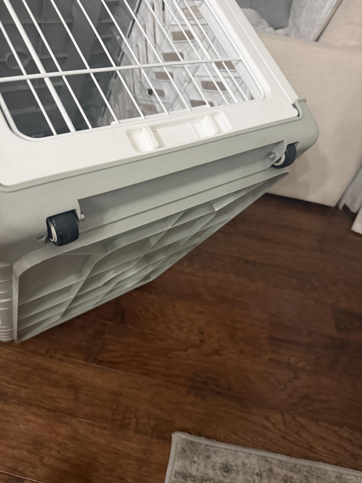 Collapsible Dog Crate for Medium/Small Dogs - 28