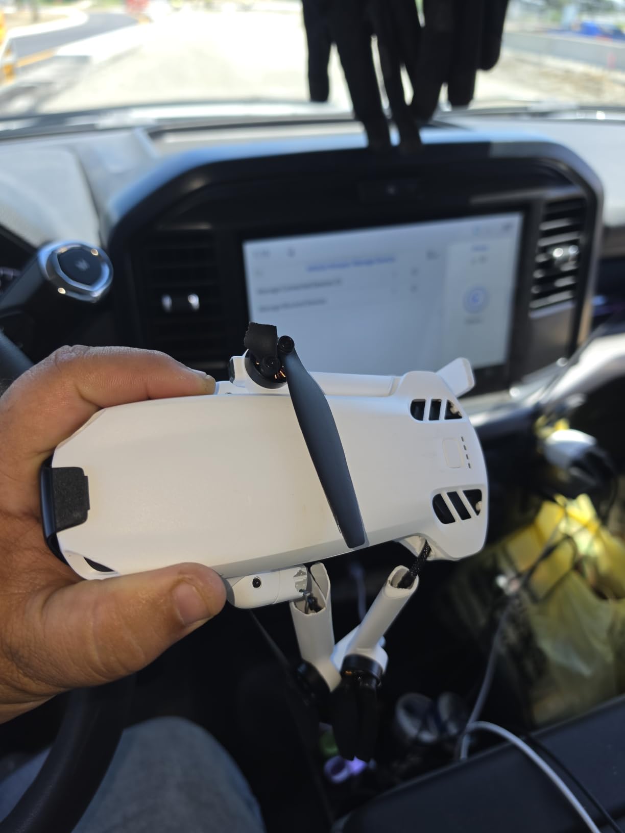 Skyrover S1 Mini Drone Combo with Camera 4K/60fps Video, 48MP Photo with 8K Image Quality, 3-Axis Gimbal Stabilization, 39,000ft Video Transmission, Under 249g, Auto Track, 120-Min Flight Time with 3 Batteries customer photo 2