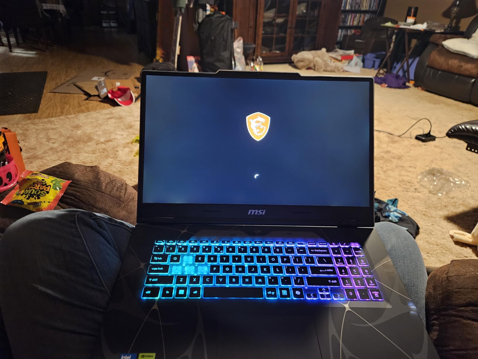 msi Cyborg 17 17.3