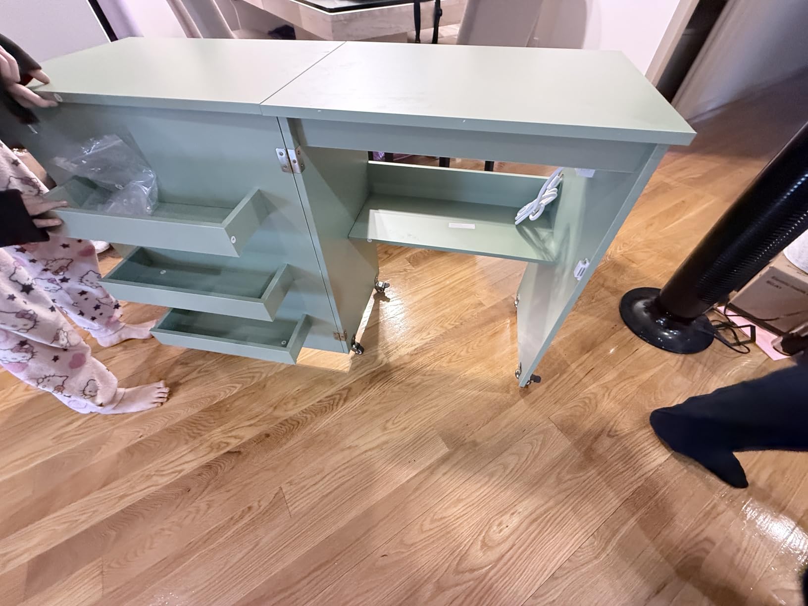 GIANTEX Farmhouse Folding Sewing Table on Lockable Wheels, Barn Door Style customer photo 1