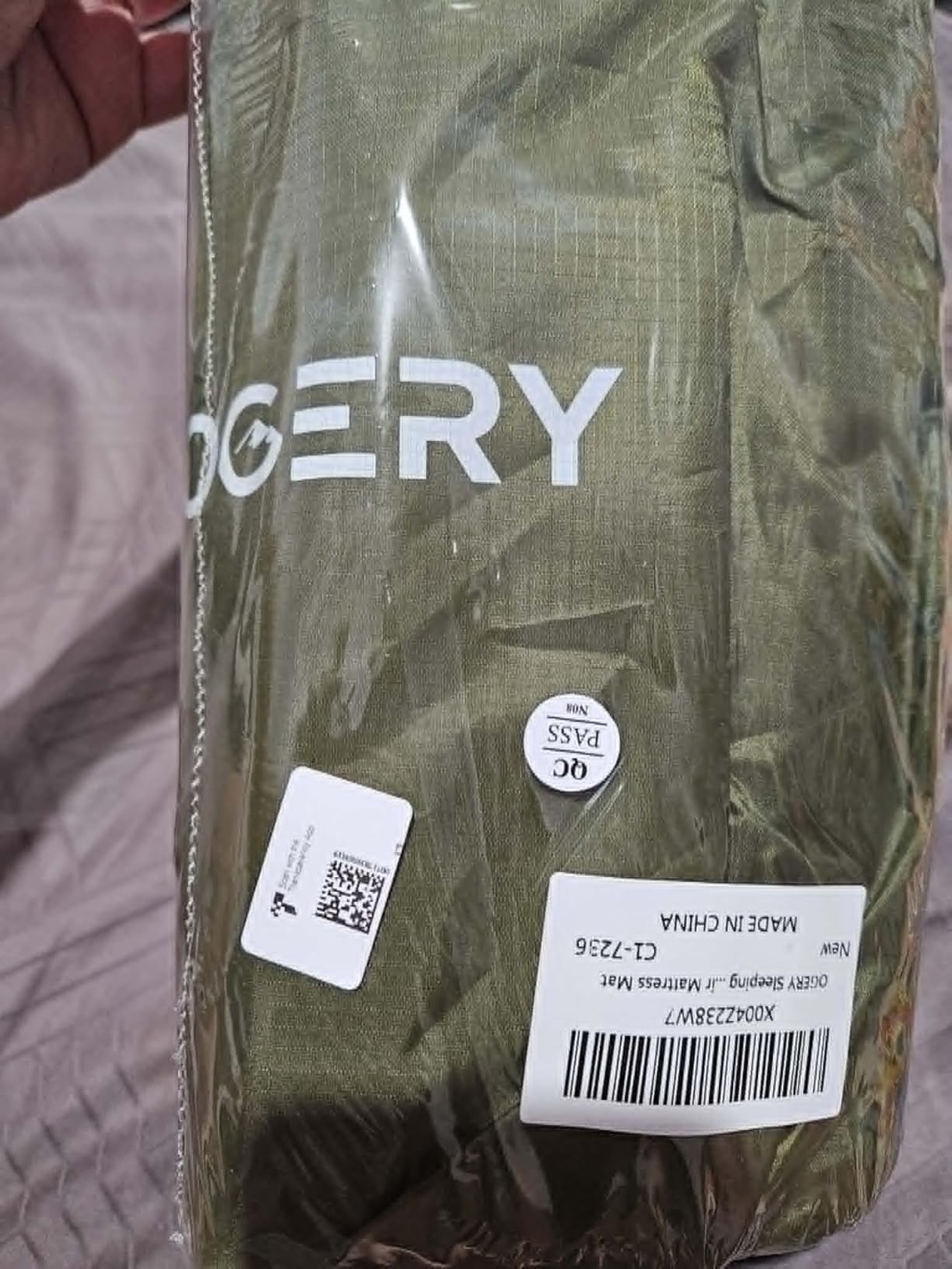 OGERY Sleeping Pad, Ultralight Inflating Camping Pad with 6