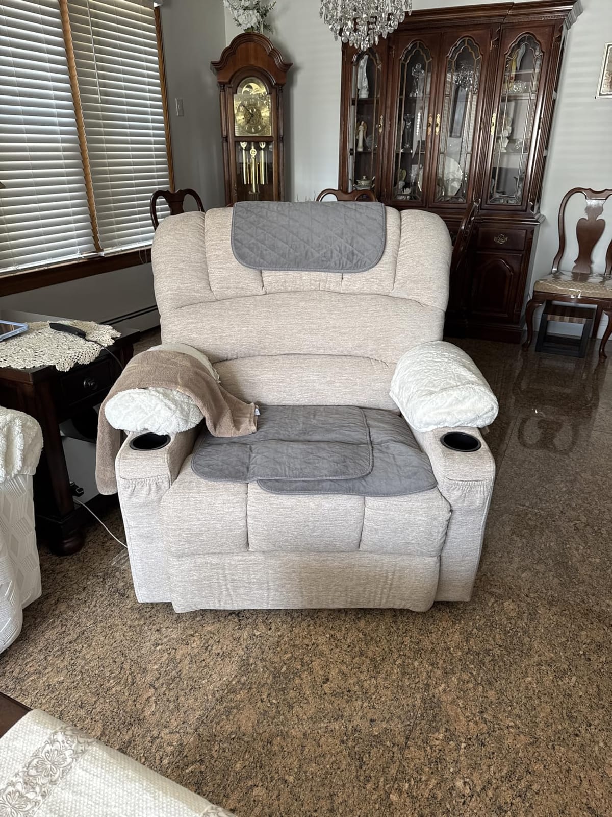 MCombo Large Power Lift Recliner Chair for Tall Elderly, 7099 customer photo 1