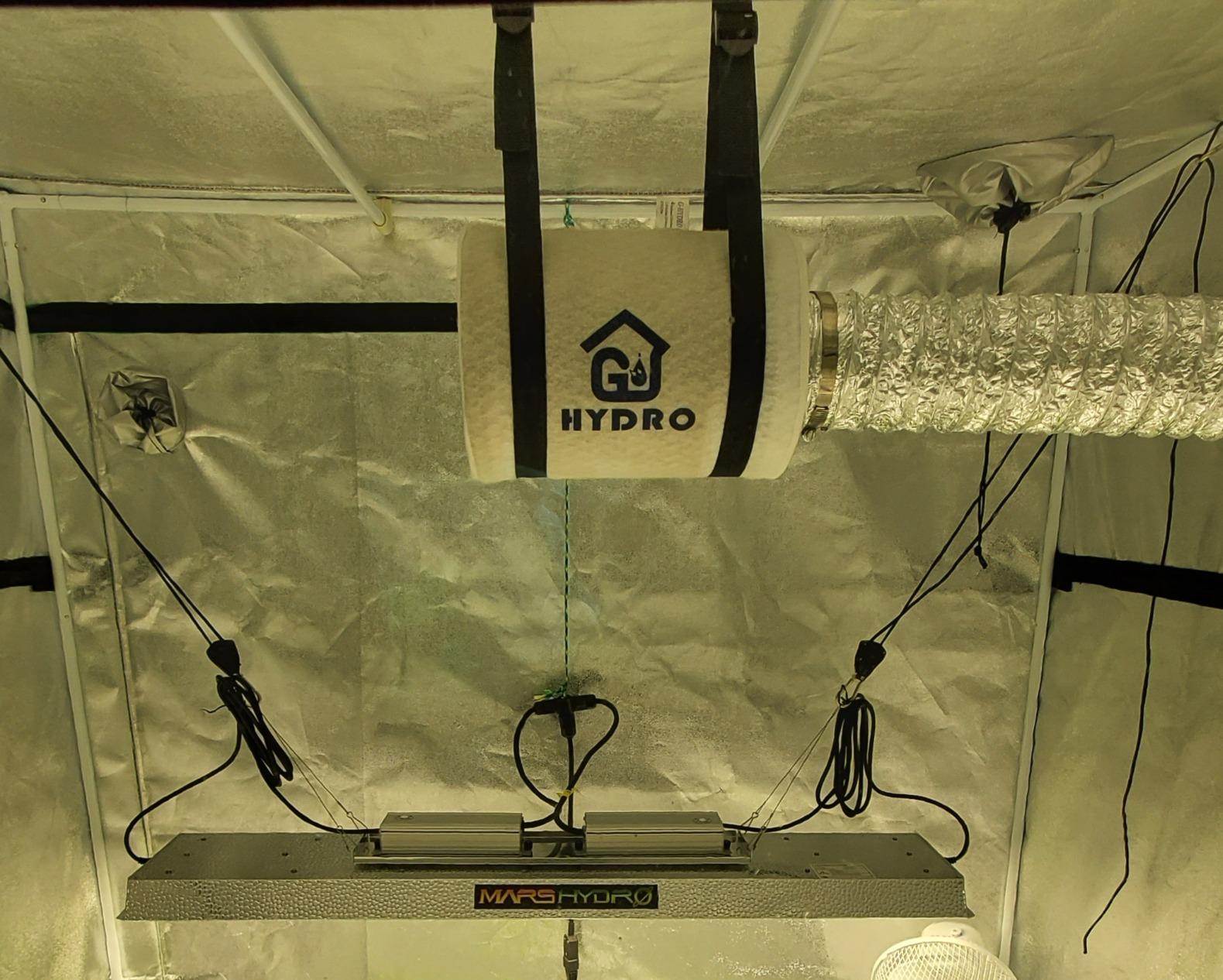 3x3 Grow Tent Kit Complete System with WiFi App Control, 1680D Oxford Canvas, Black, Indoor Plant Growing Enclosure customer photo 1
