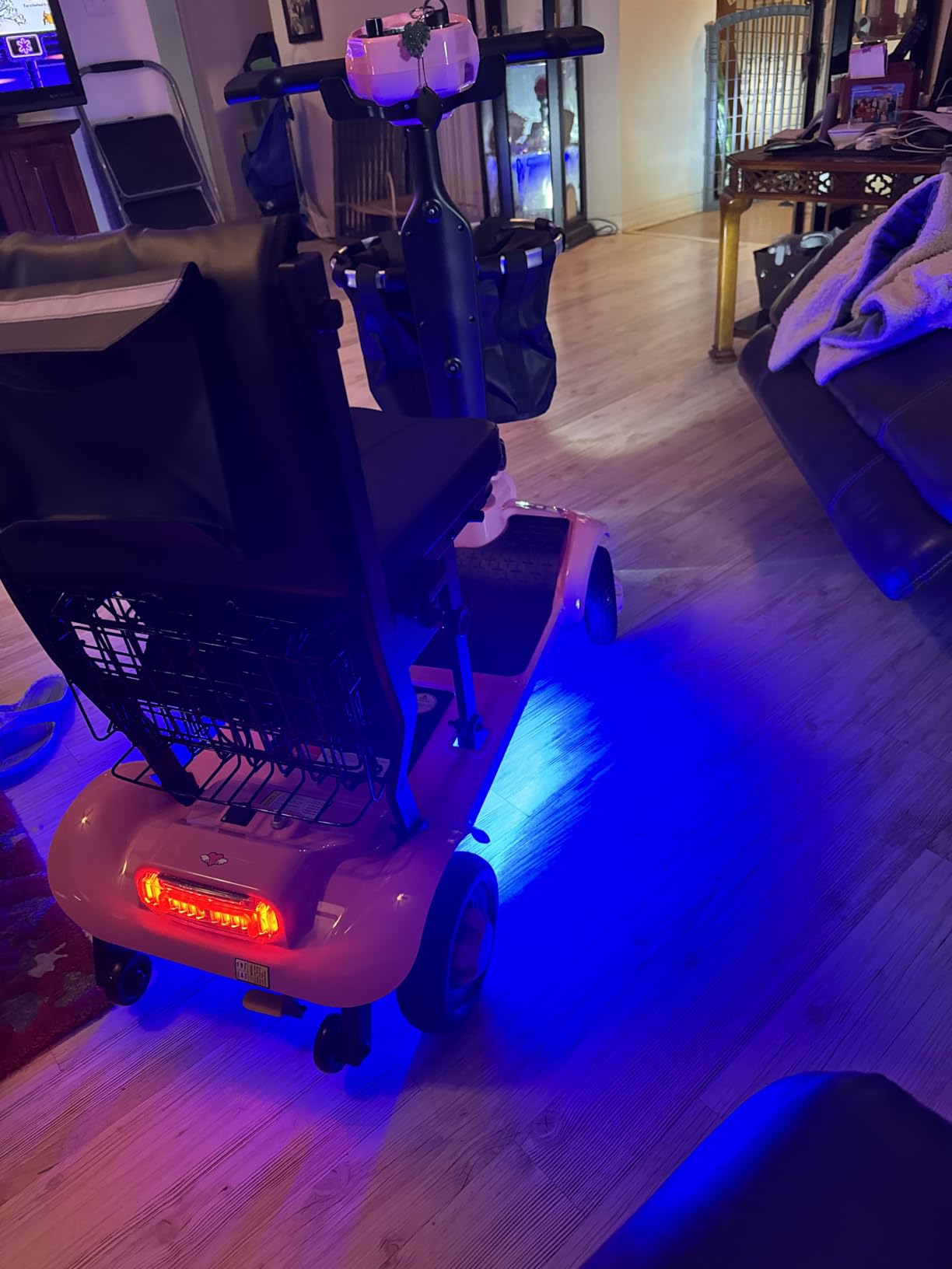 Lightweight Mobility Scooters for Seniors&Adults, Foldable 3 Wheel Scooter customer photo 2