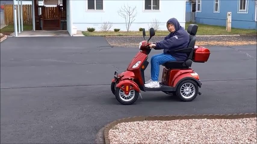 Mobility Scooters for Seniors & Adults 500lbs Capacity - 800W All Terrain Electric Powered Mobility Cart - Heavy Duty Mobility Scooter for Elderly w/Charger Remote Keys (Green) customer photo 2